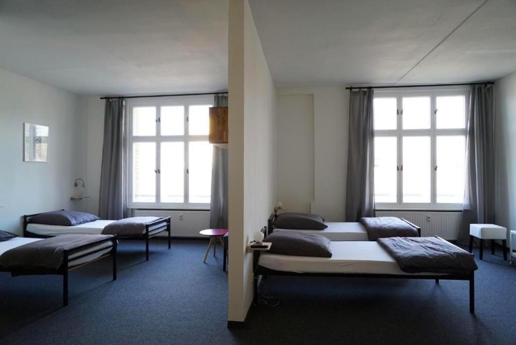 Klassmo Kulturcafe&Gaestehaus Mit Kulturwerkstatt Luckenwalde Buitenkant foto